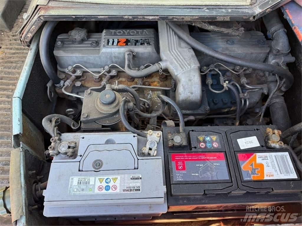 Toyota 02-5 FD35 شاحنات الديزل