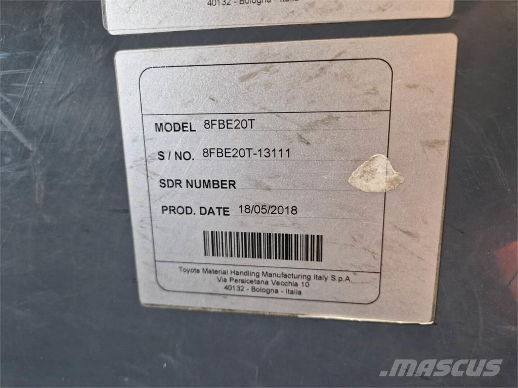 Toyota 8FBE20T شاحنات ذات رافعات شوكية تعمل بالكهرباء