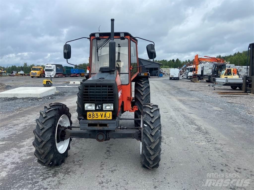 Valmet 405 Turbo الجرارات