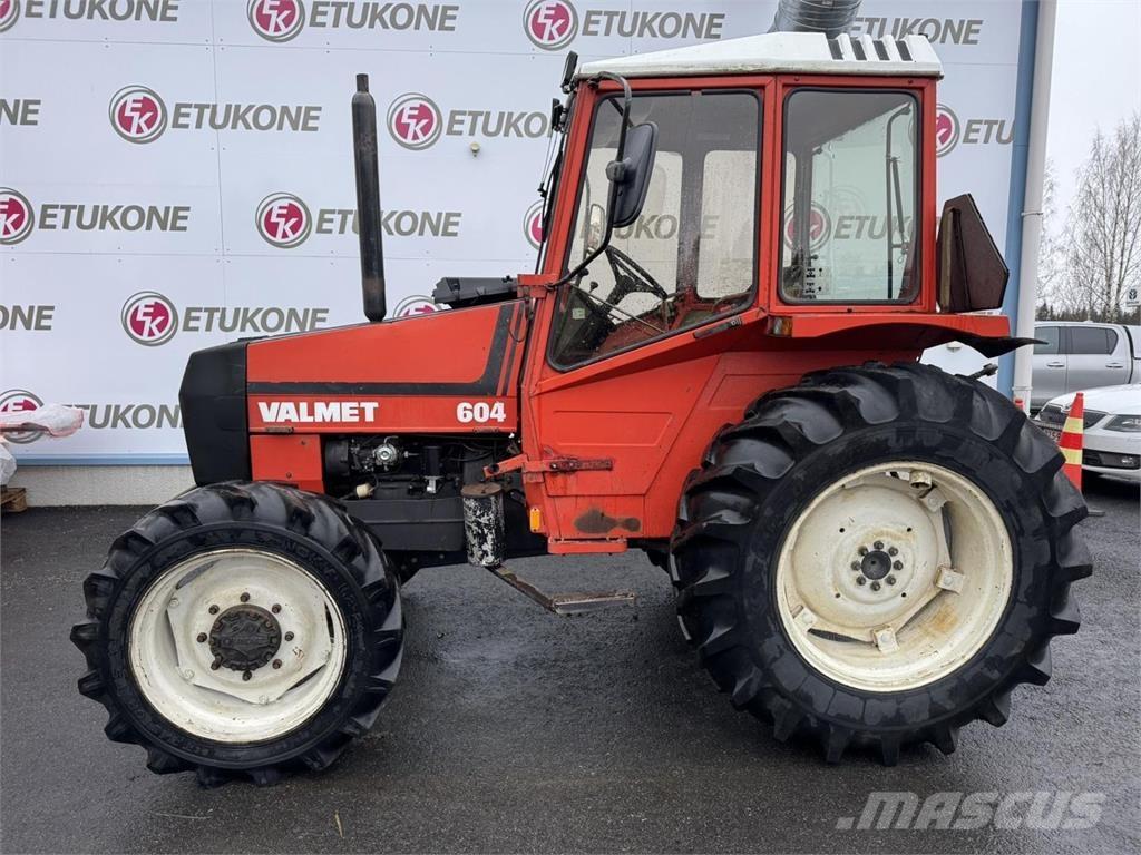 Valmet 604 الجرارات
