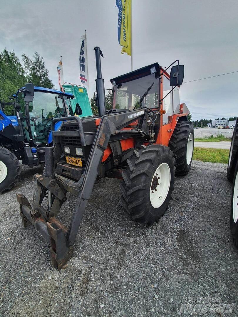 Valmet 605-4 EK الجرارات