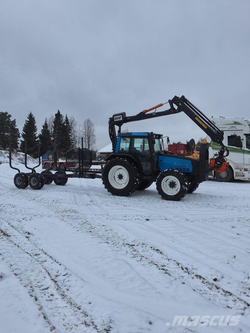 Valmet 6800 شاحنات