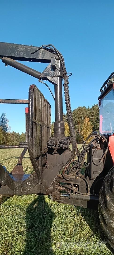 Valmet 702 شاحنات