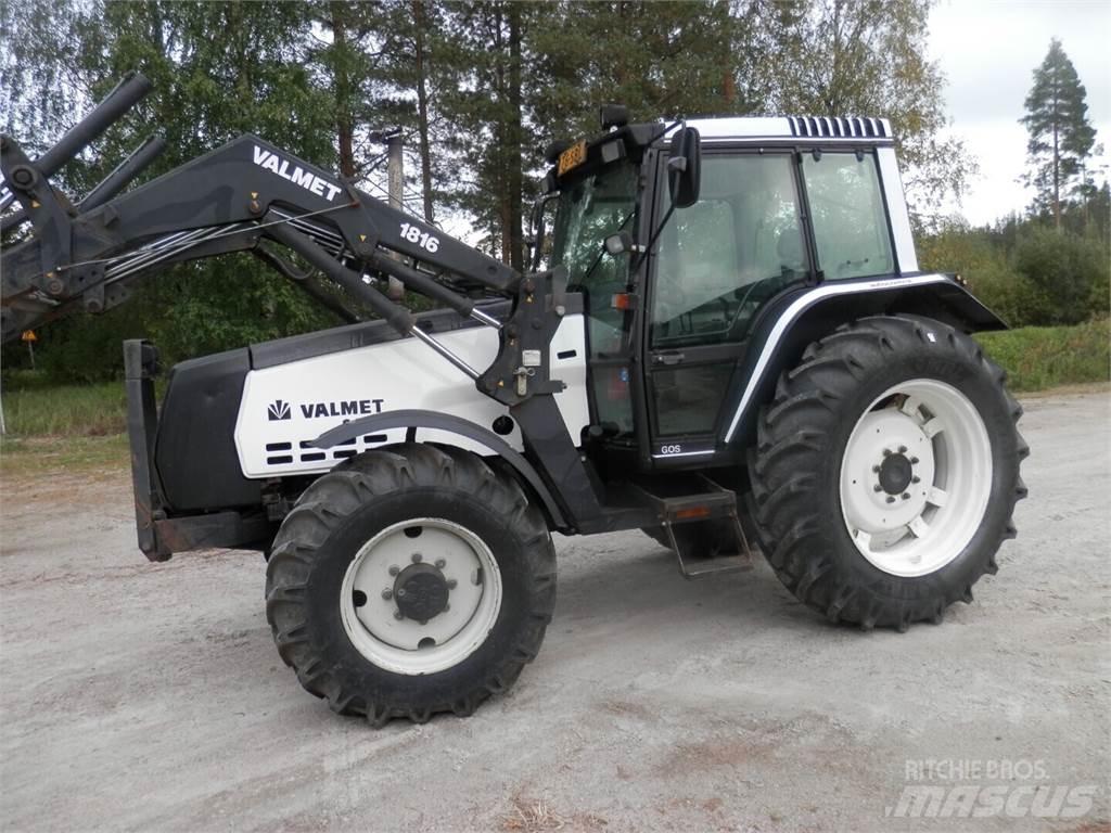 Valmet 8000 الجرارات