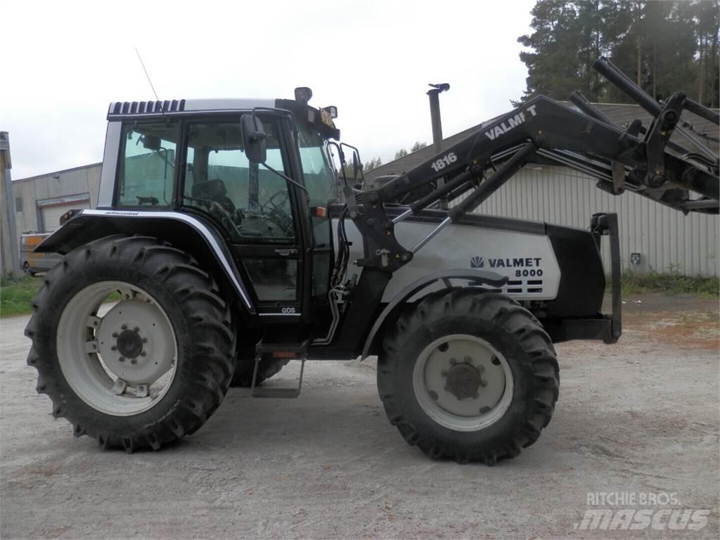 Valmet 8000 الجرارات