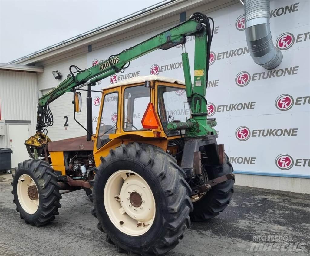 Valmet 802-4 الجرارات