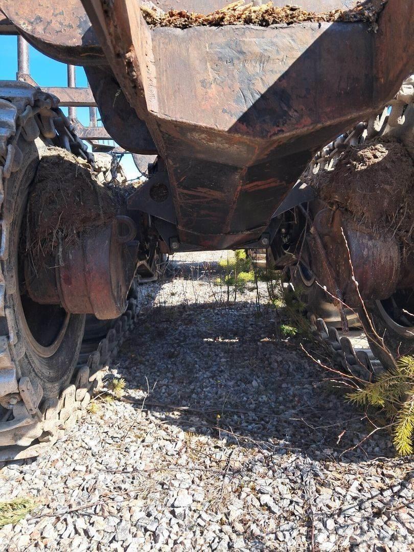 Valmet 840 شاحنات