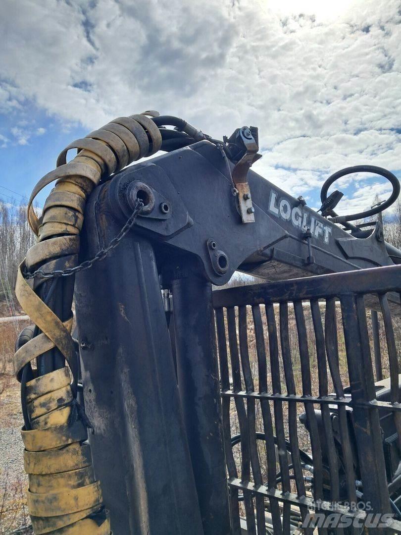 Valmet 840 شاحنات
