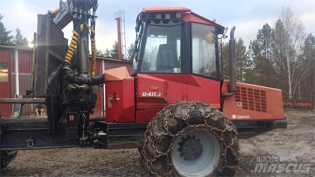 Valmet 840.3 شاحنات
