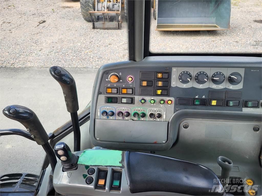 Valtra C 150 الجرارات
