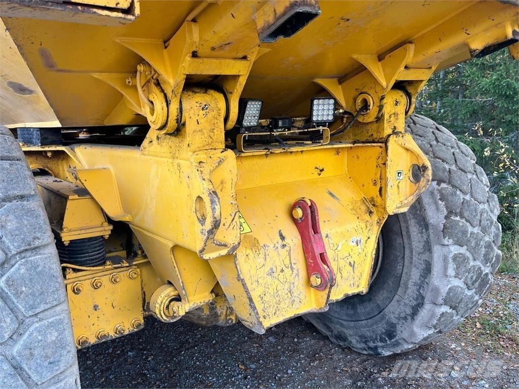 Volvo A35D ساحبات مفصلية