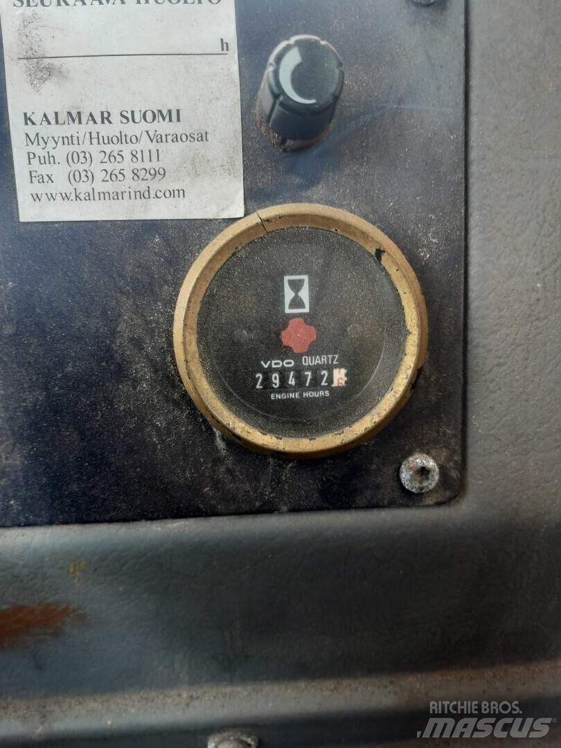 Volvo BM 120B لوادر بعجل