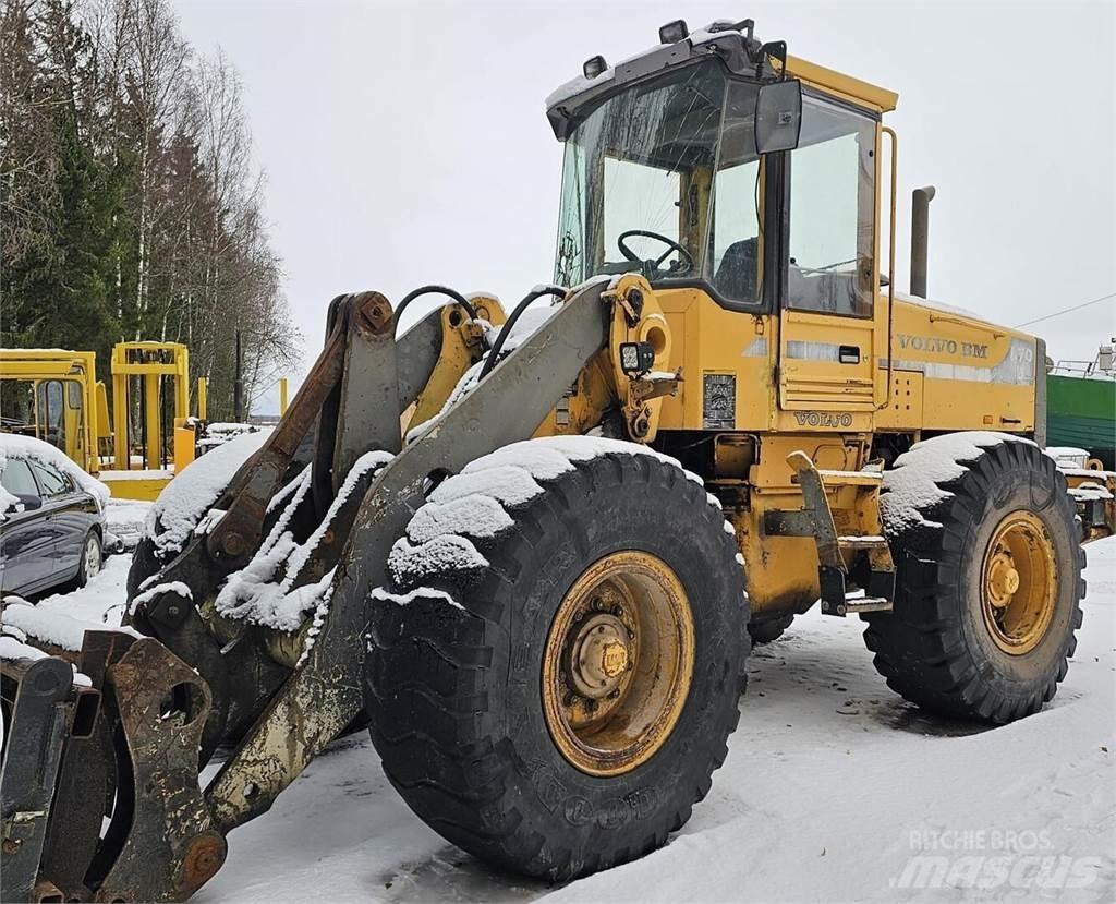 Volvo BM L 70 B لوادر بعجل