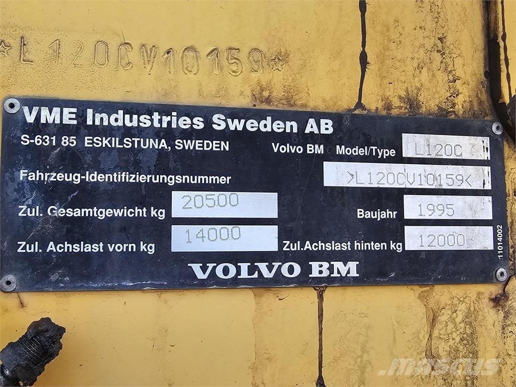 Volvo BM L120C لوادر بعجل