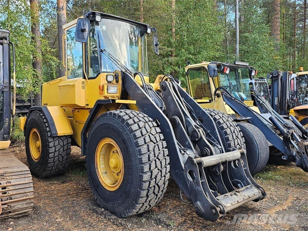 Volvo BM L70B لوادر بعجل