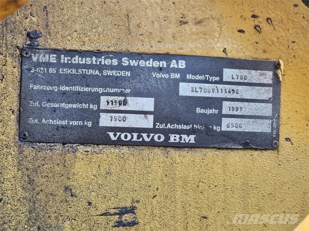 Volvo BM L70B لوادر بعجل