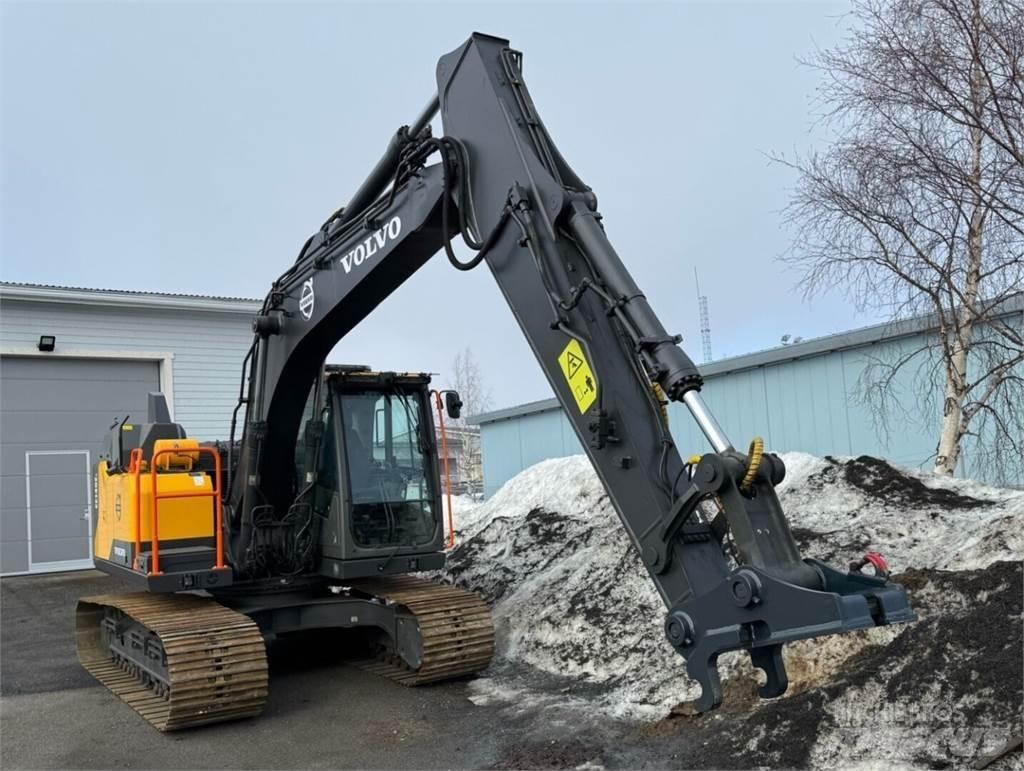 Volvo EC 140 EL حفارات زحافة
