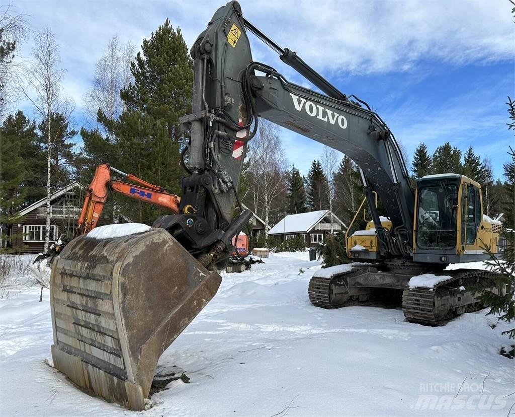 Volvo EC 290 BNLC حفارات زحافة