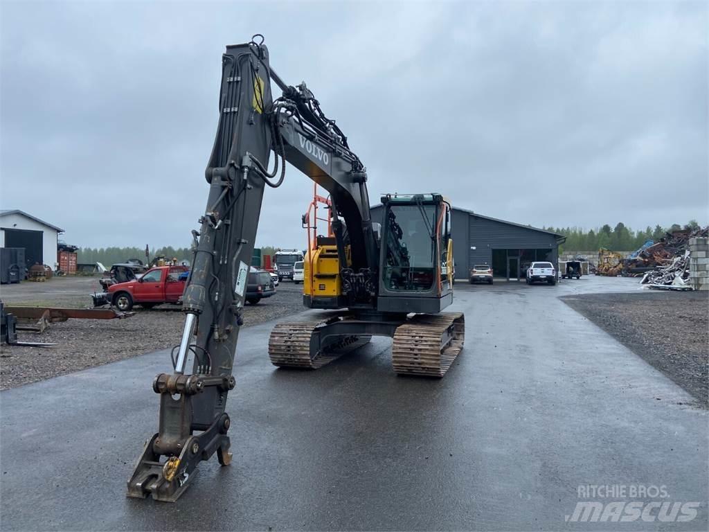 Volvo ECR145El حفارات زحافة