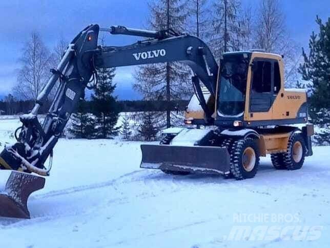 Volvo EW 160 B حفارات زحافة