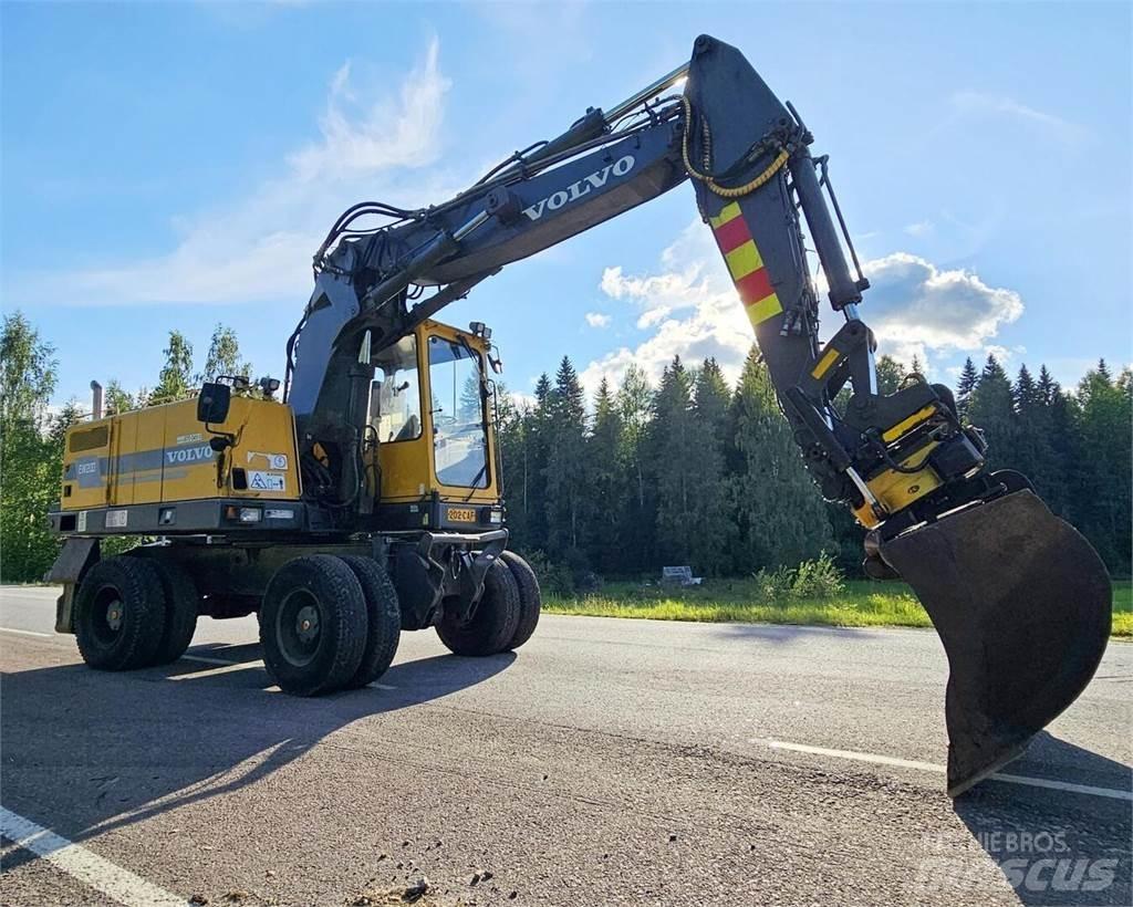 Volvo EW 200 حفارات بعجل