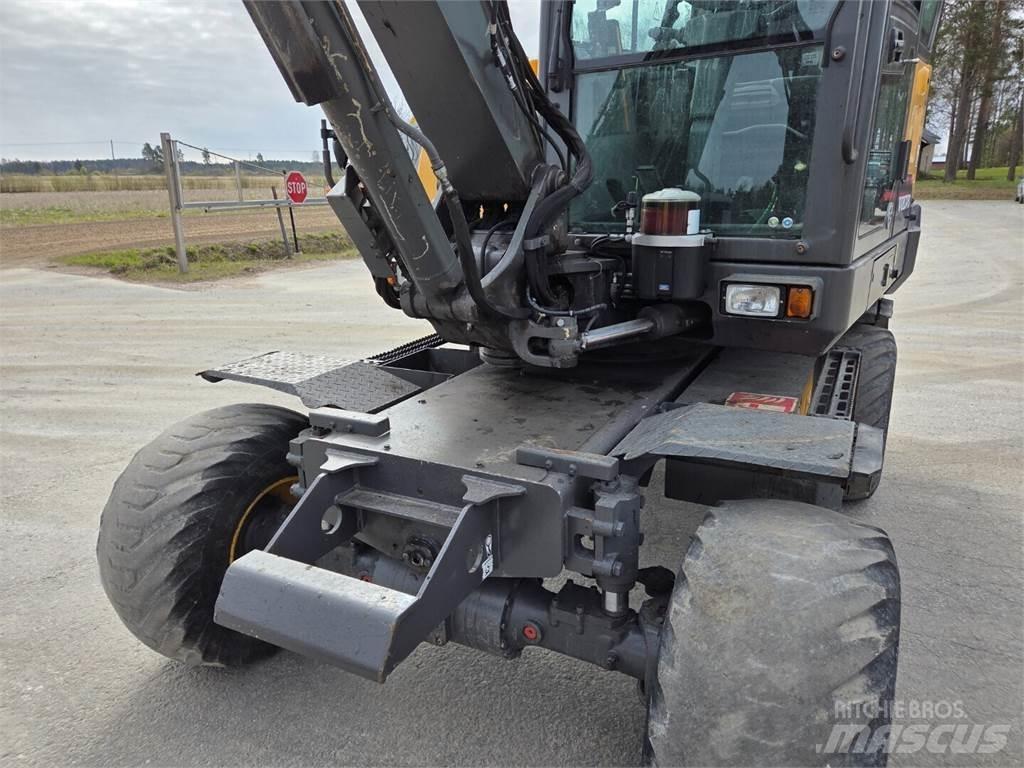 Volvo EW60E حفارات بعجل
