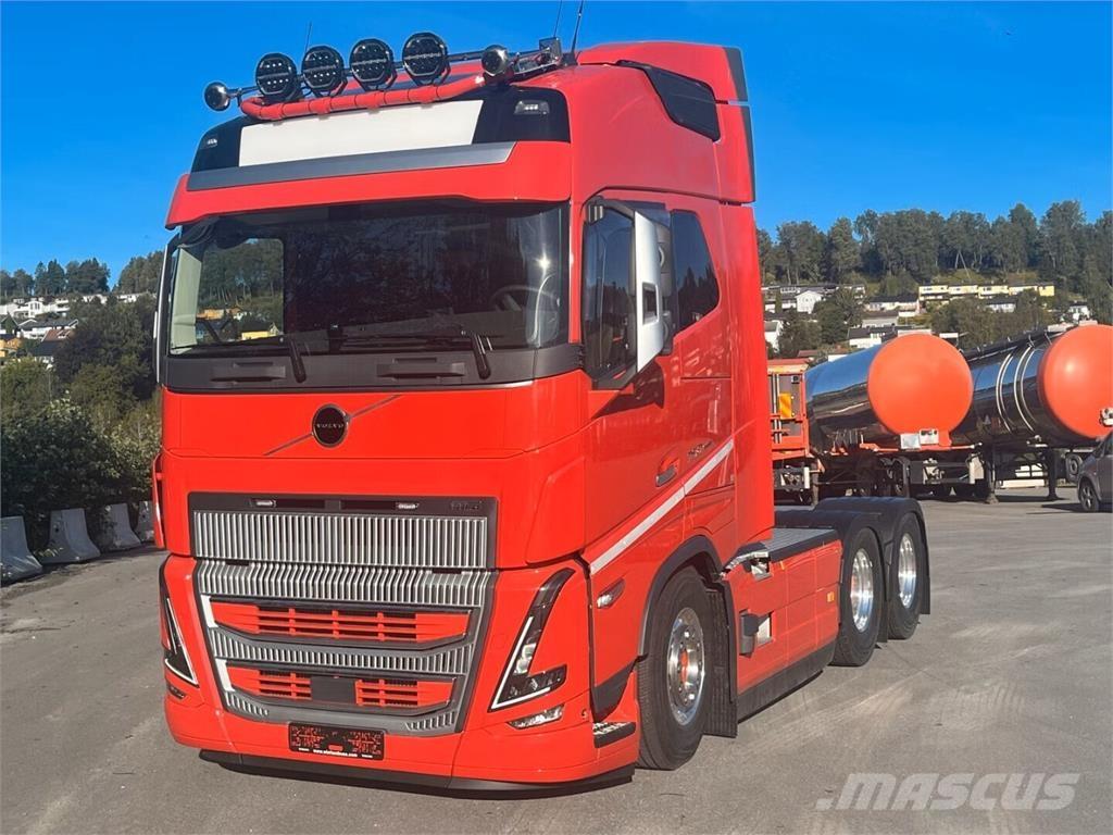 Volvo FH16 750 وحدات الجر
