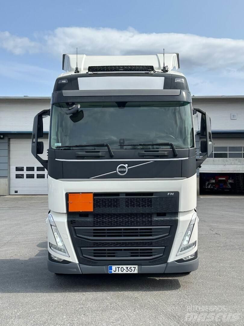 Volvo FH500TC 6x4 وحدات الجر