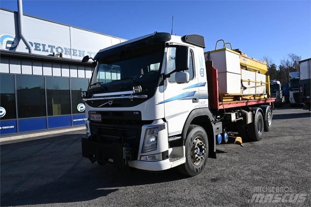Volvo FM 420 6x2 مركبات الأغراض العامة