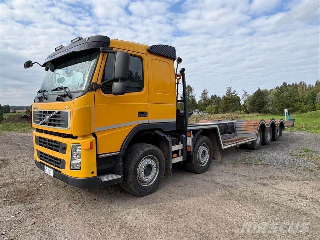 Volvo FM 480 10x4 شاحنات نقل آلة الغابات