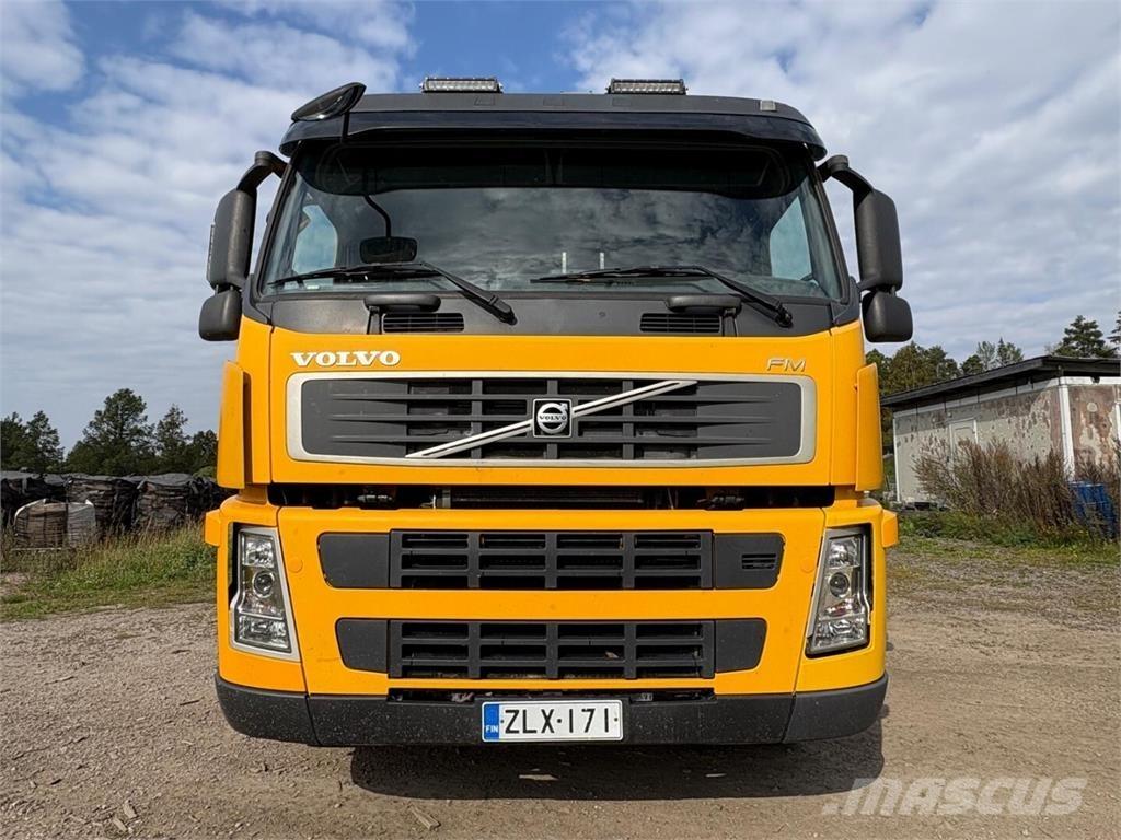 Volvo FM 480 10x4 شاحنات نقل آلة الغابات