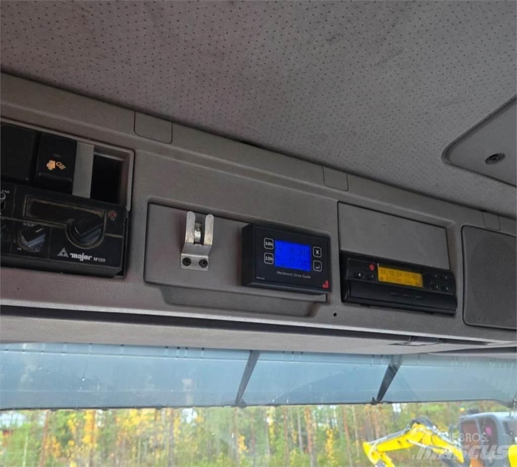 Volvo FM12 8X4 شاحنات الرافعات الخطافية