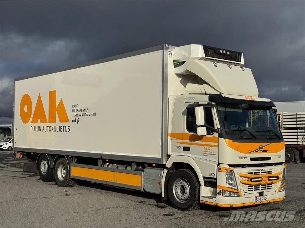 Volvo FM330 6x2 شاحنات بدرجة حرارة قابلة للضبط