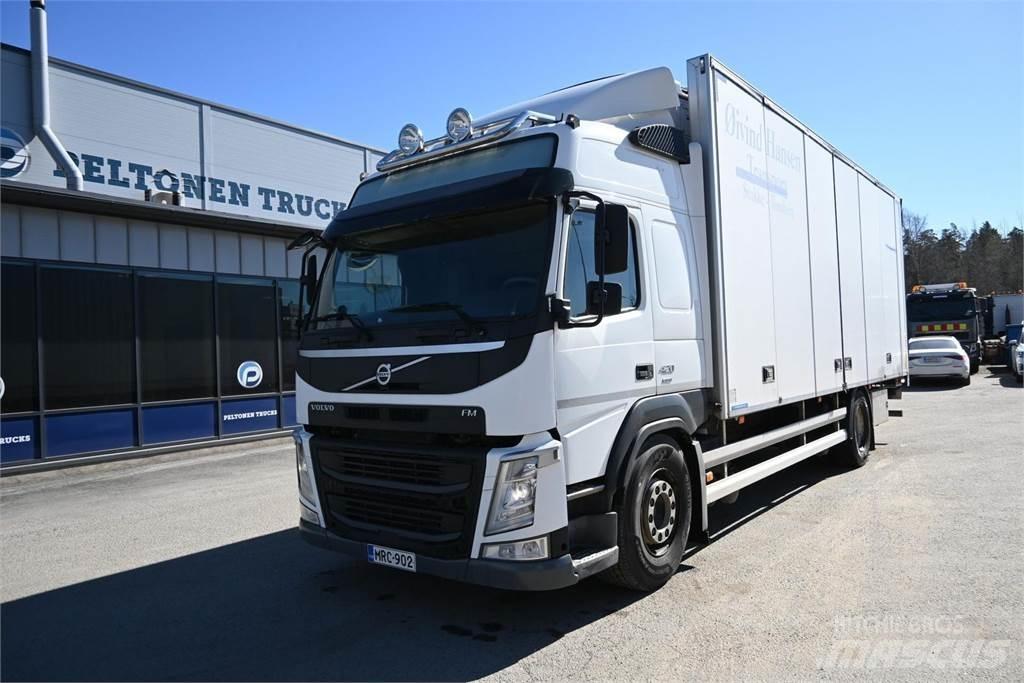 Volvo FM420 4x2 شاحنات ذات هيكل صندوقي