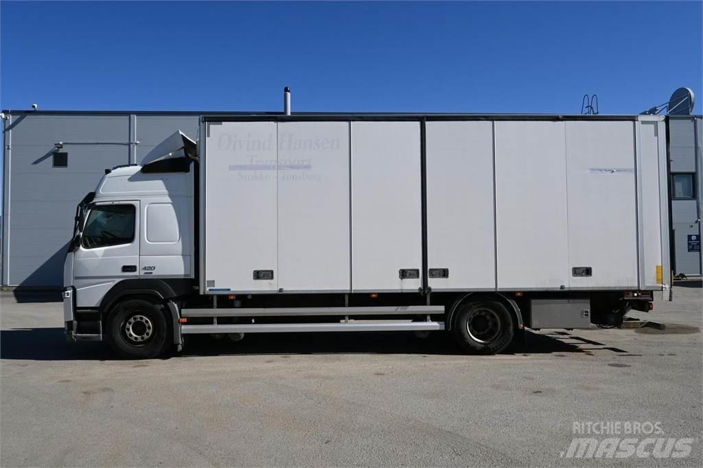 Volvo FM420 4x2 شاحنات ذات هيكل صندوقي