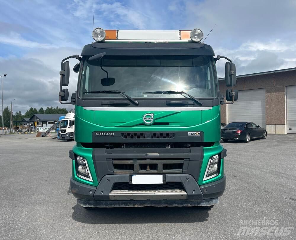Volvo FMX 8X4 شاحنات خرسانة