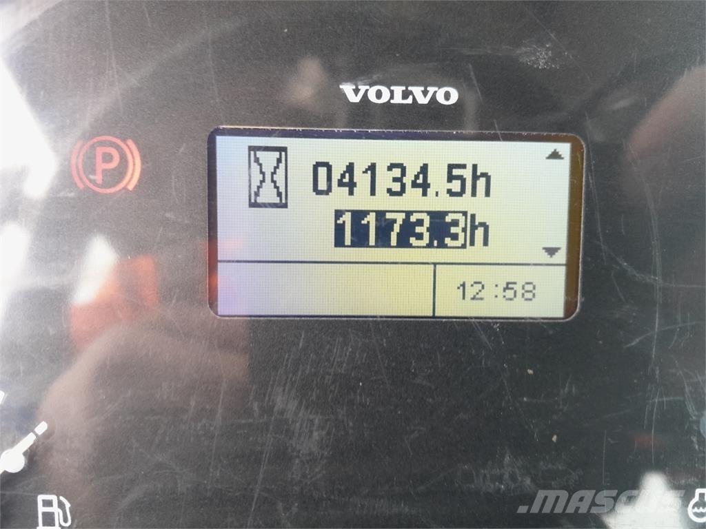 Volvo Gt لوادر بعجل