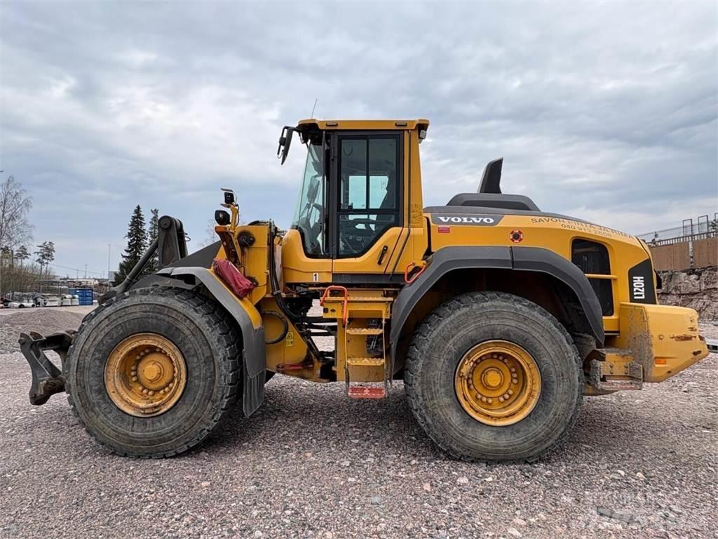 Volvo L 120 H لوادر بعجل
