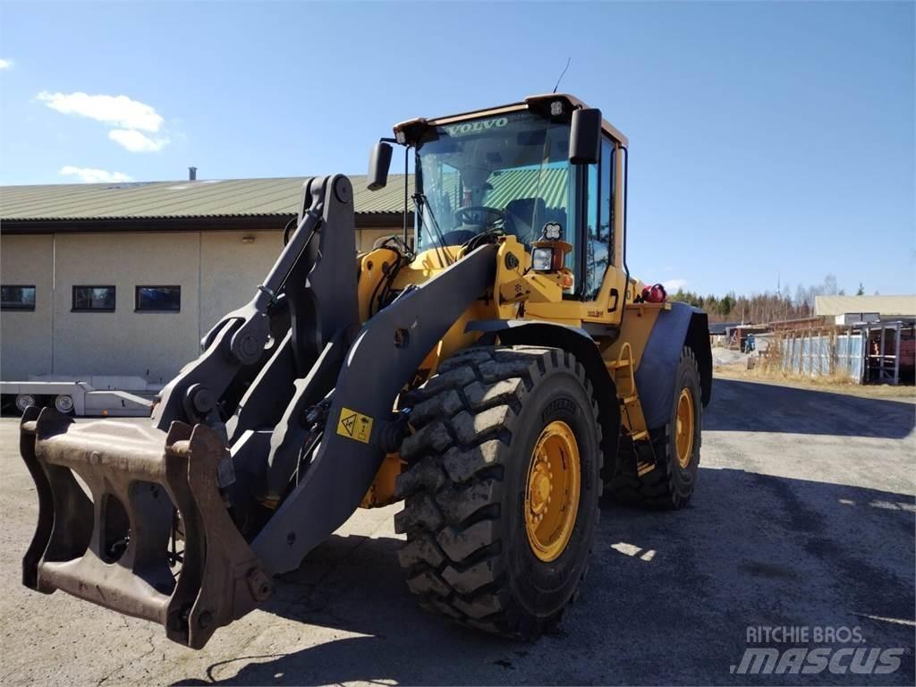 Volvo L 90 F لوادر بعجل