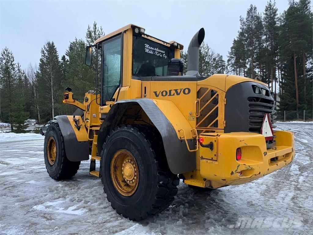 Volvo L 90 F لوادر بعجل