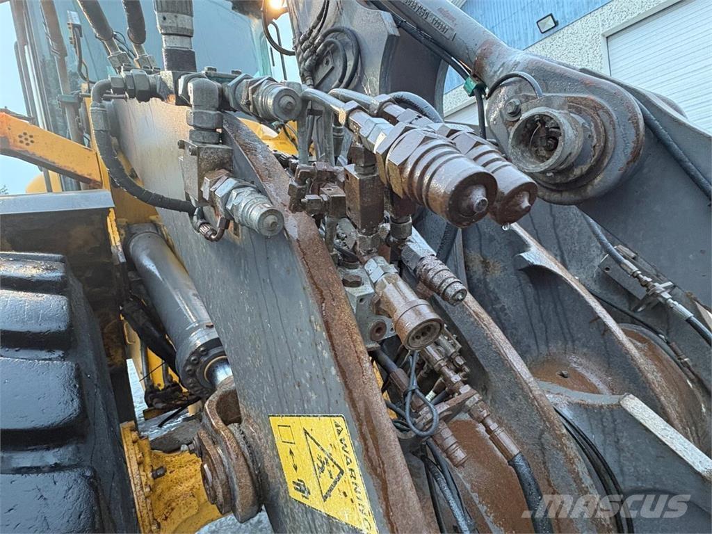 Volvo L 90 F لوادر بعجل