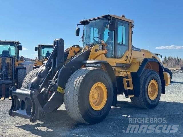 Volvo L110G لوادر بعجل