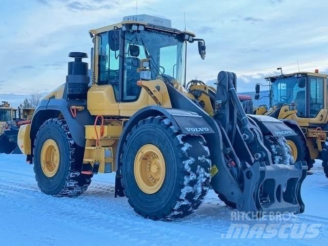 Volvo L110H لوادر بعجل