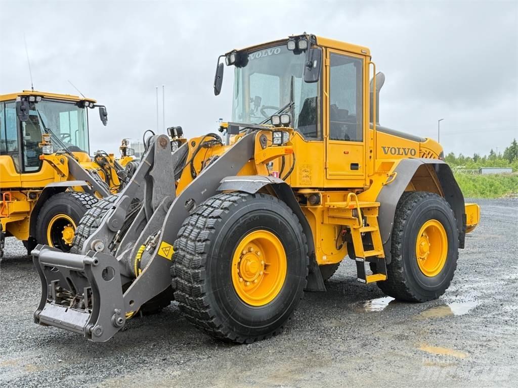 Volvo L60E لوادر بعجل
