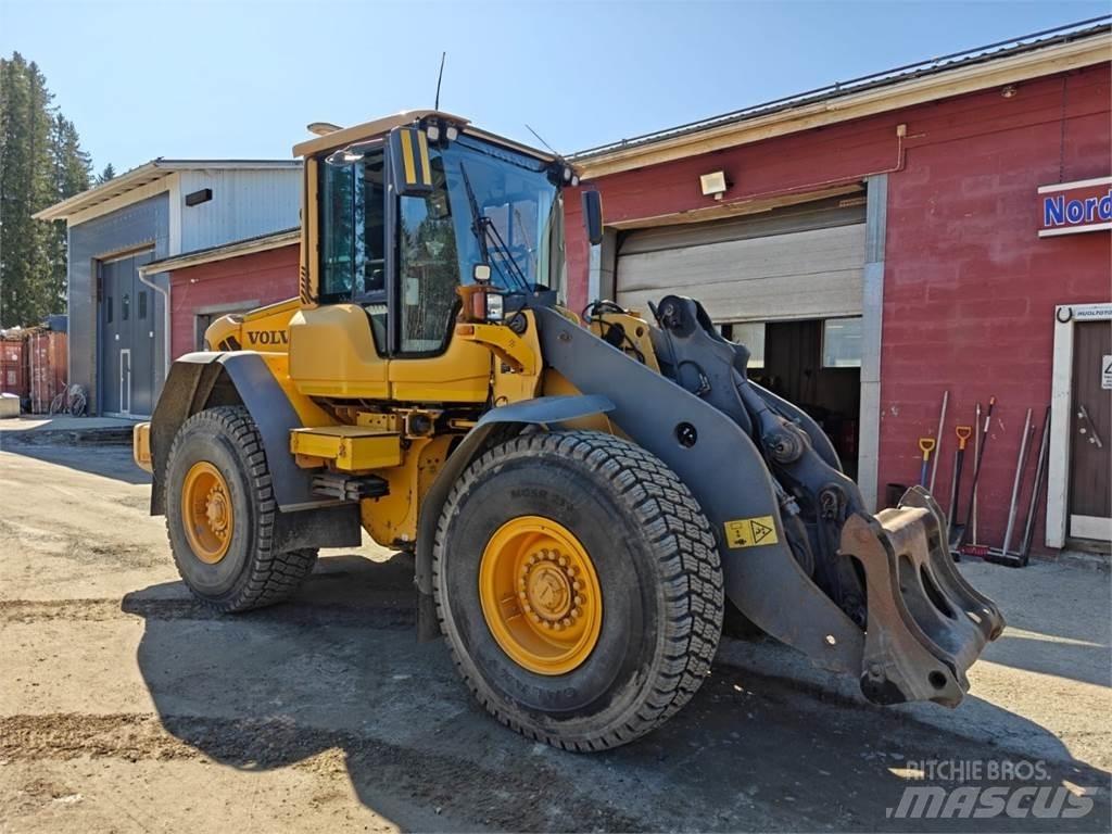 Volvo L70F لوادر بعجل