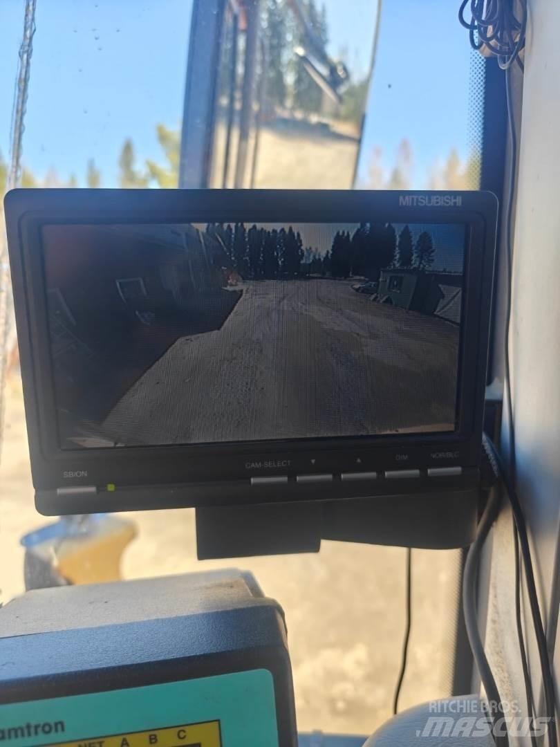 Volvo L70F لوادر بعجل