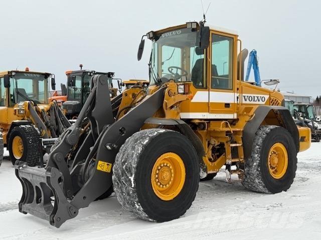 Volvo L90E لوادر بعجل