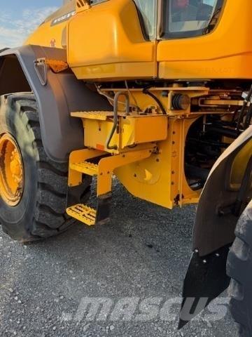 Volvo L90H لوادر بعجل