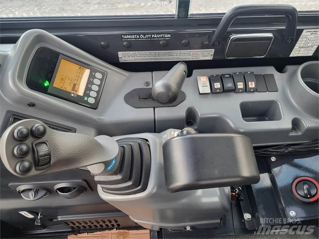 Yanmar Vio 38-6 حفارات صغيرة أقل من 7 طن (حفارات صغيرة)