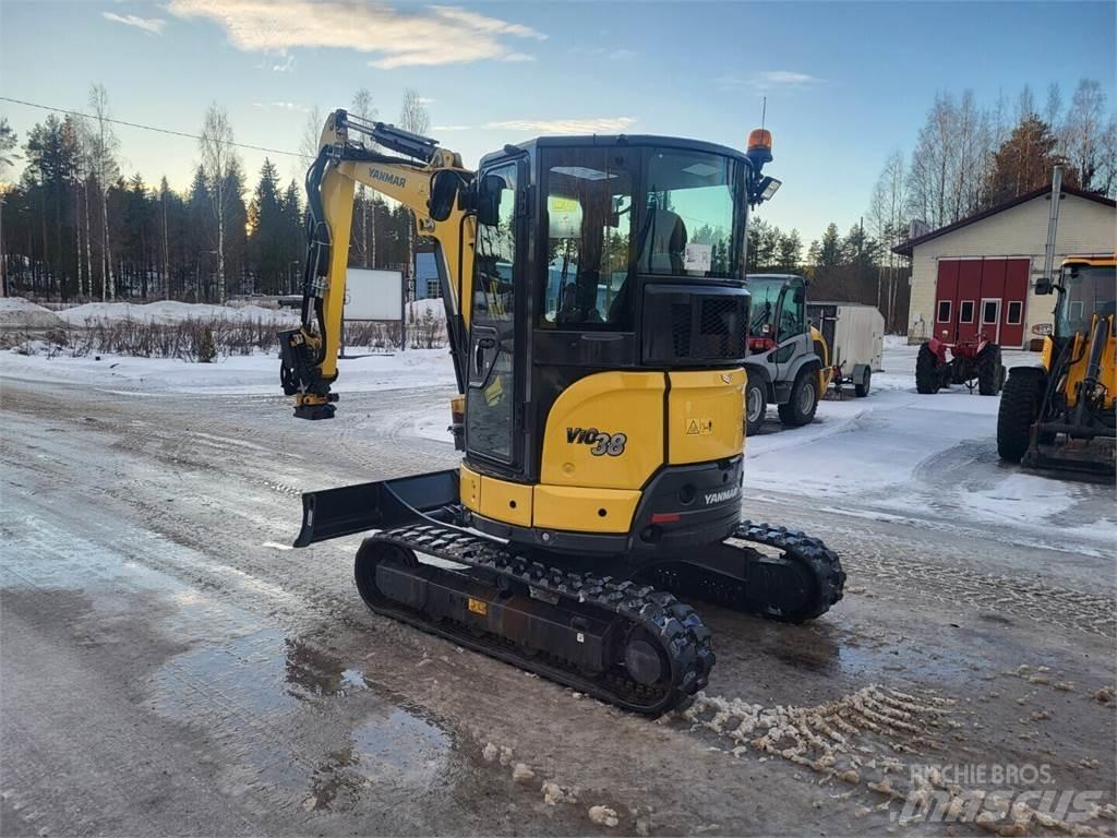 Yanmar Vio 38-6 حفارات صغيرة أقل من 7 طن (حفارات صغيرة)